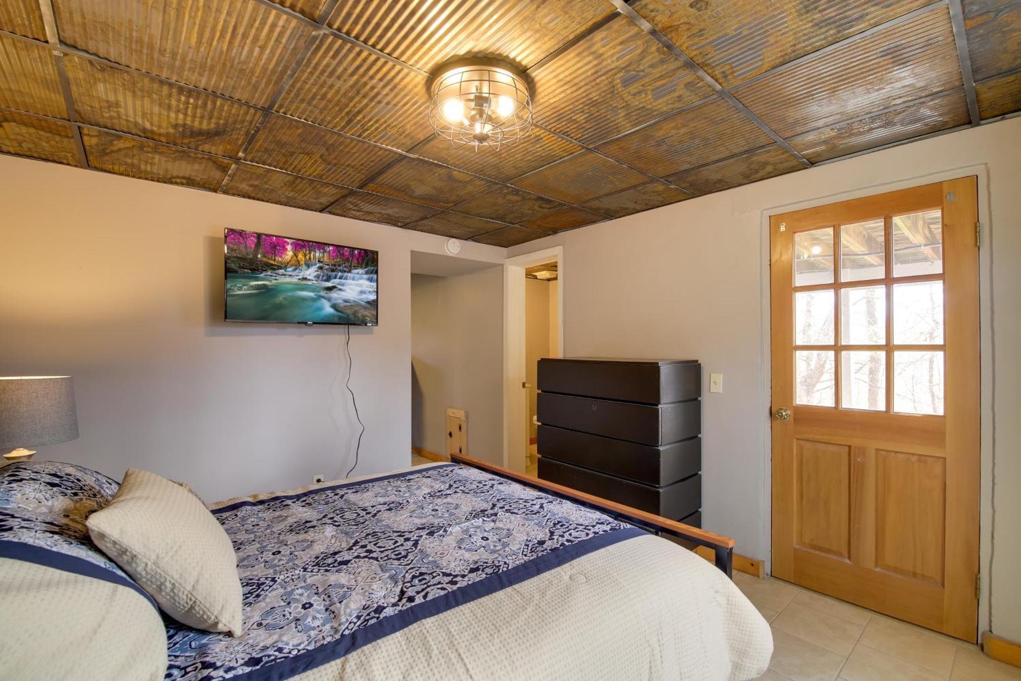 Gatlinburg Mountain Cabin With Hot Tub, Deck And Games Εξωτερικό φωτογραφία