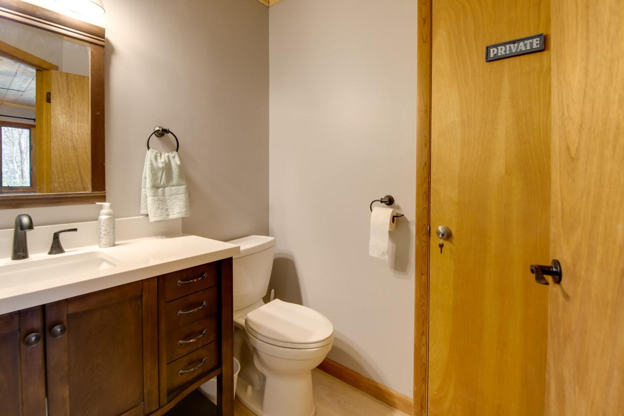 Gatlinburg Mountain Cabin With Hot Tub, Deck And Games Εξωτερικό φωτογραφία