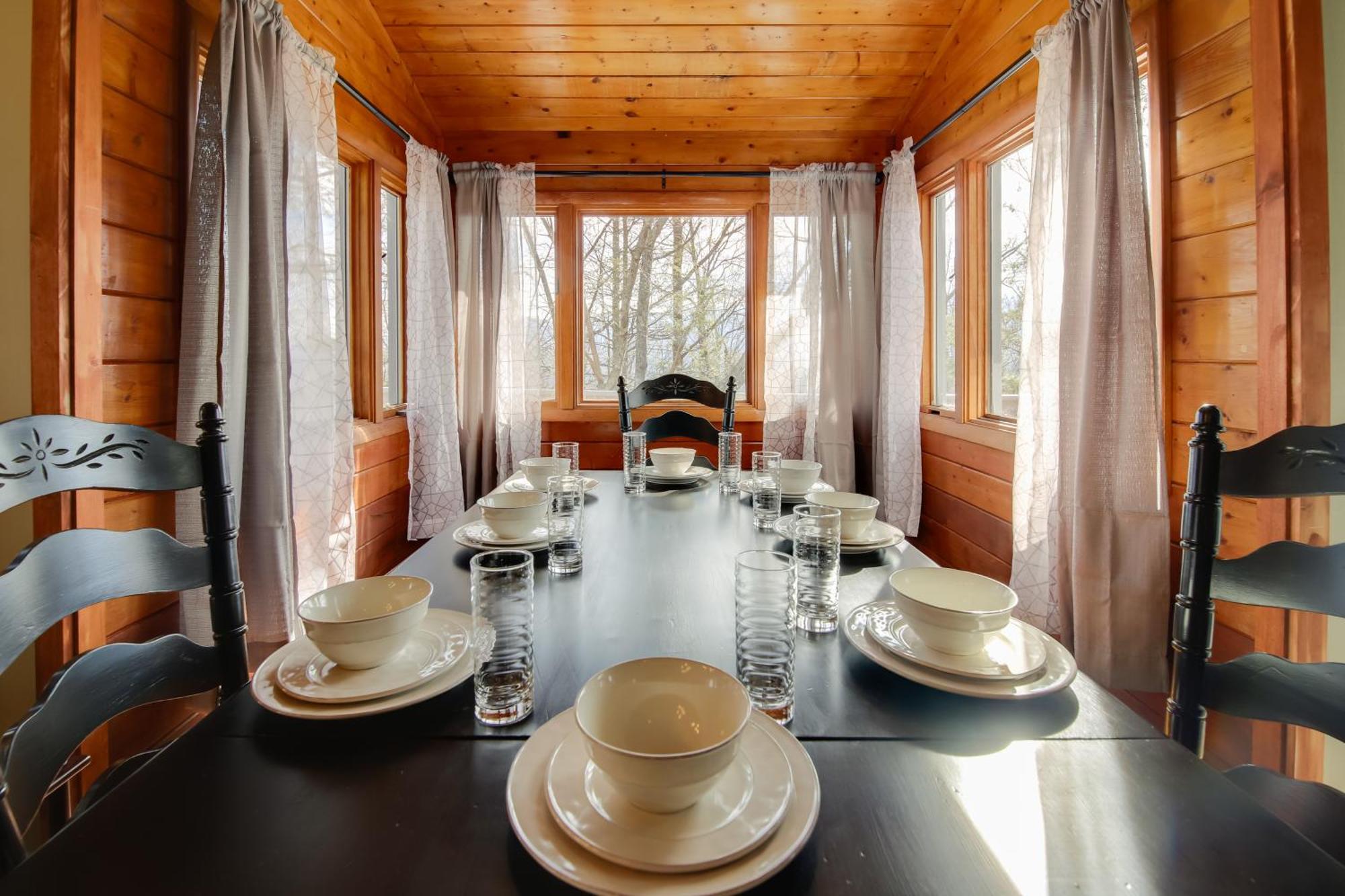 Gatlinburg Mountain Cabin With Hot Tub, Deck And Games Εξωτερικό φωτογραφία