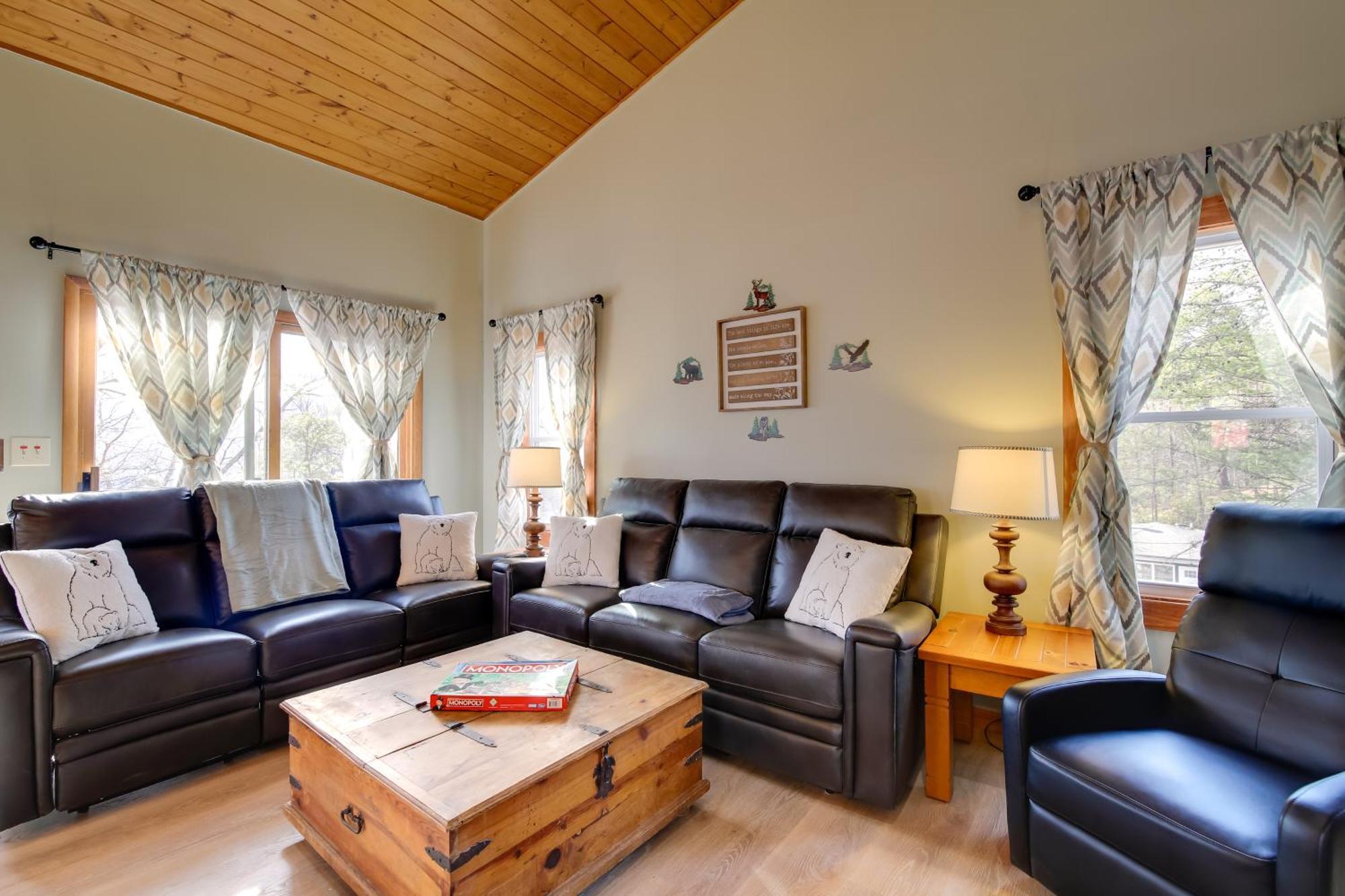 Gatlinburg Mountain Cabin With Hot Tub, Deck And Games Εξωτερικό φωτογραφία