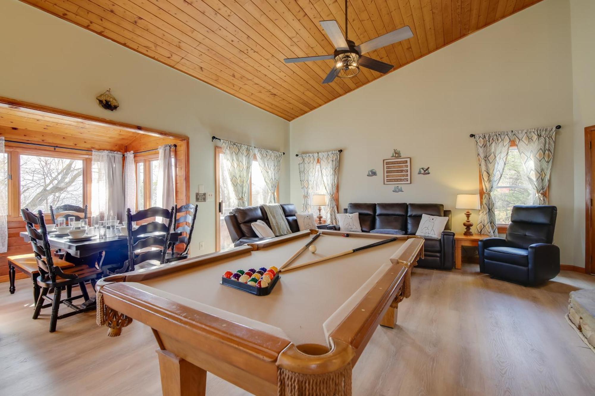 Gatlinburg Mountain Cabin With Hot Tub, Deck And Games Εξωτερικό φωτογραφία